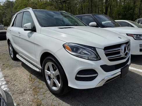 Used 2016 Mercedes-Benz GLE 350 4MATIC w/ Premium Package image 2