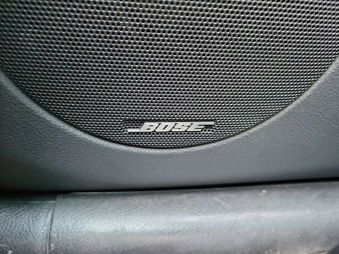 Used 2004 Chevrolet SSR w/ Preferred Equipment Group image 17