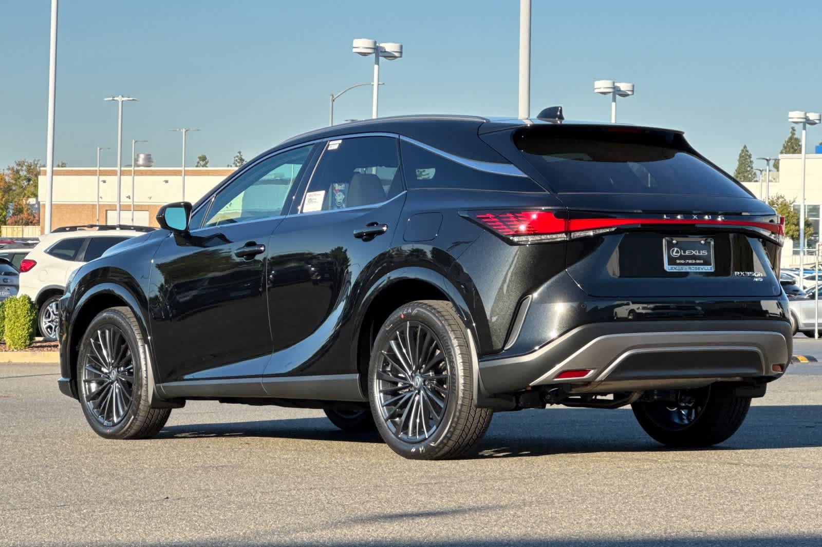 New 2026 Lexus RX 350h AWD/4WD image 7