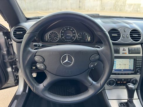 Used 2009 Mercedes-Benz CLK 350 Coupe image 16