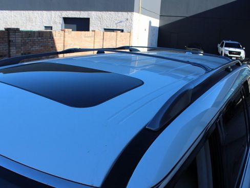 Used 2018 Nissan Armada SL w/ Premium Package image 4