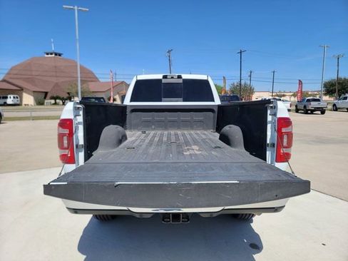 Used 2024 RAM 3500 Laramie w/ Safety Group AWD/4WD image 33