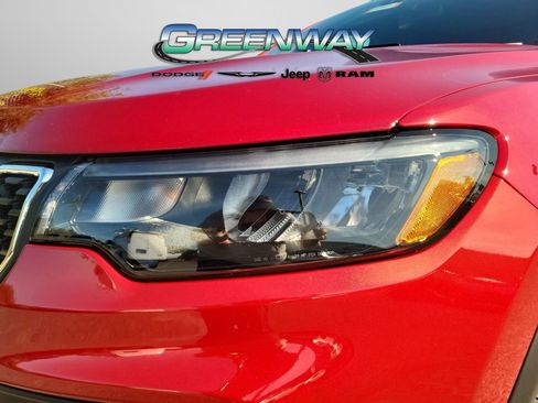 New 2026 Jeep Compass Latitude image 5