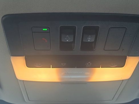 Used 2025 Nissan Pathfinder Platinum w/ Cargo Package FWD image 25