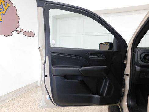 Used 2024 Chevrolet Colorado Trail Boss w/ Safety Package AWD/4WD image 27
