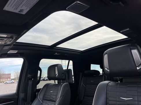 Certified 2023 Cadillac Escalade Sport Platinum image 29