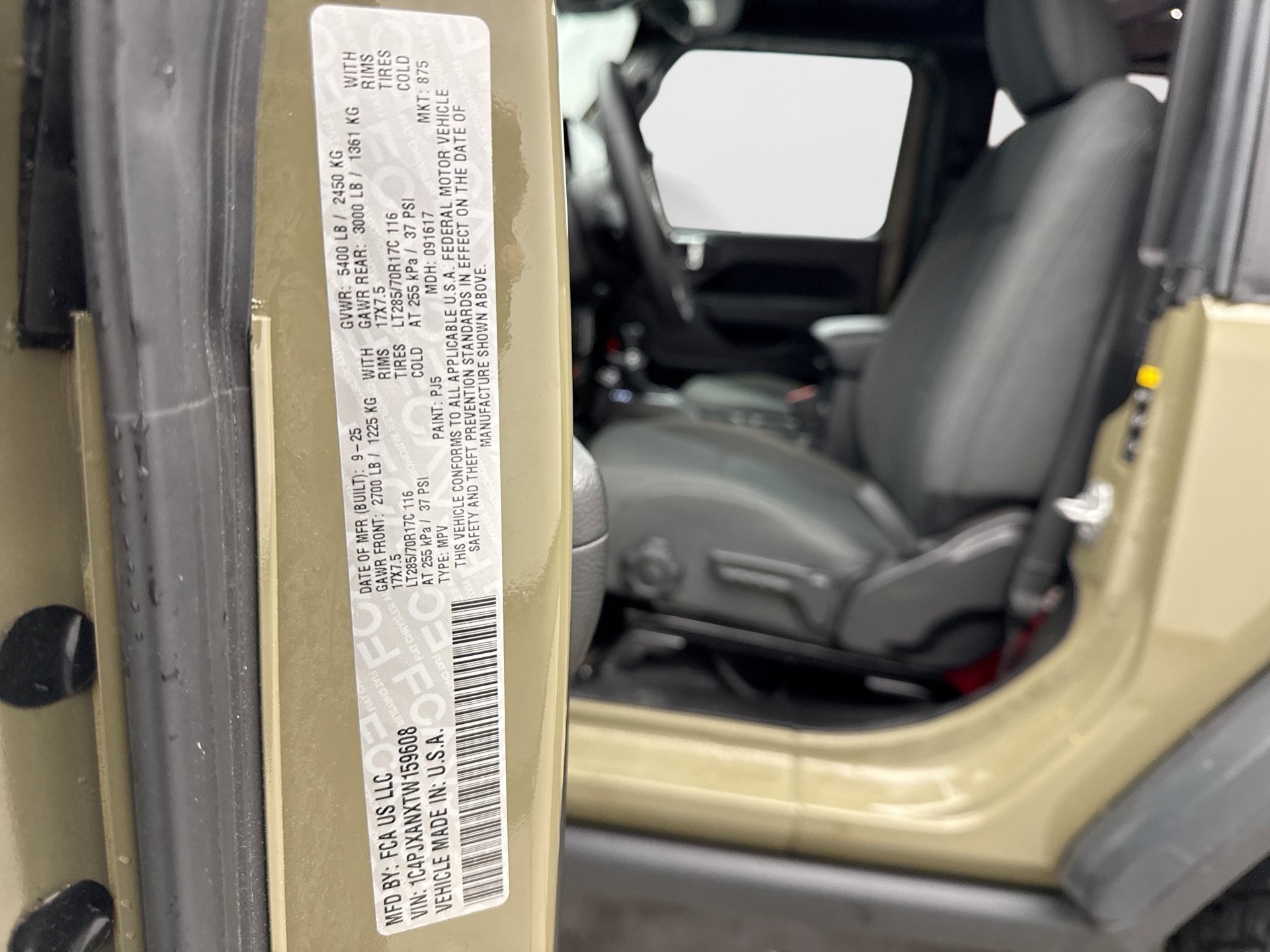Used 2026 Jeep Wrangler Sport AWD/4WD image 13