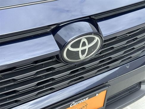 Used 2023 Toyota RAV4 XLE image 27