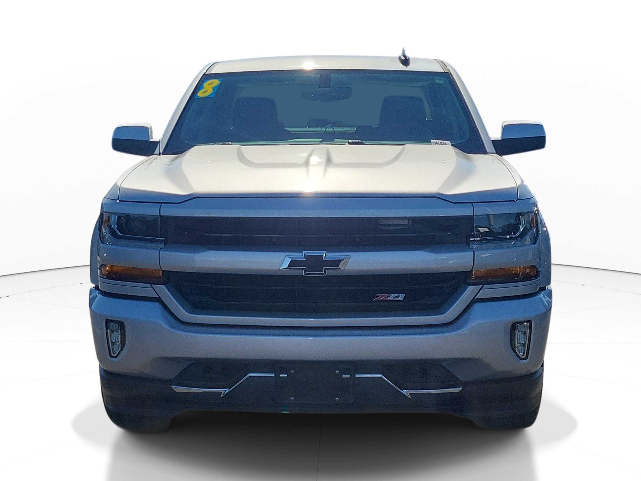 Used 2018 Chevrolet Silverado 1500 LT w/ All Star Edition AWD/4WD image 2
