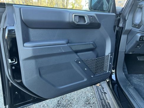 New 2025 Ford Bronco Outer Banks image 14