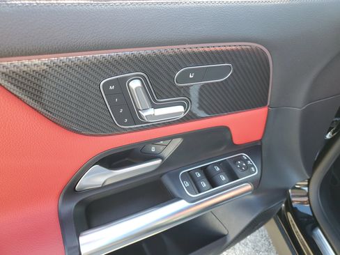 Used 2022 Mercedes-Benz GLA 45 AMG 4MATIC w/ Parking Assistance Package image 13