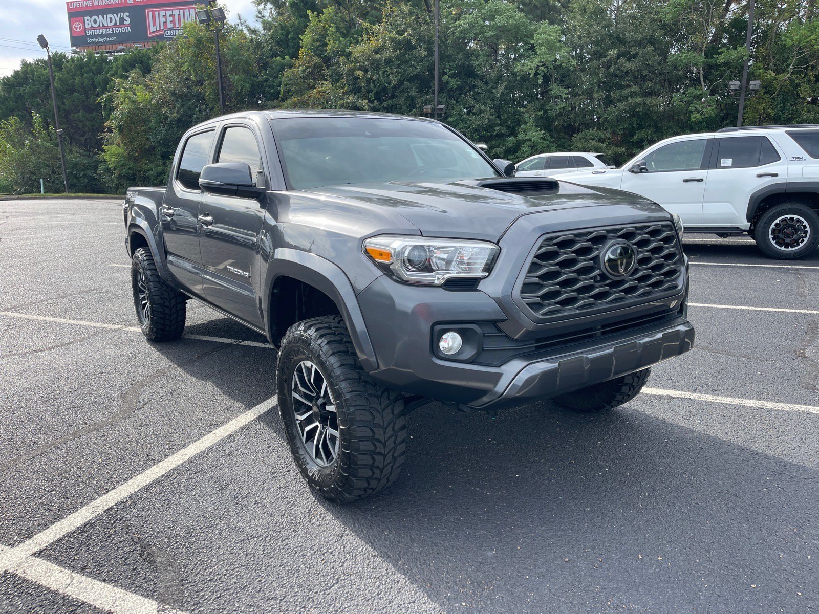 Used 2021 Toyota Tacoma TRD Sport w/ Technology Package AWD/4WD image 1