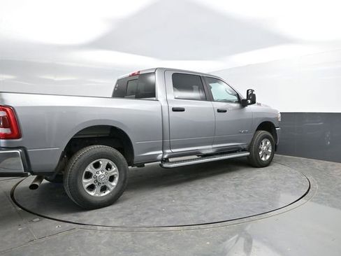 Used 2024 RAM 2500 Big Horn w/ Level 2 Equipment Group AWD/4WD image 10