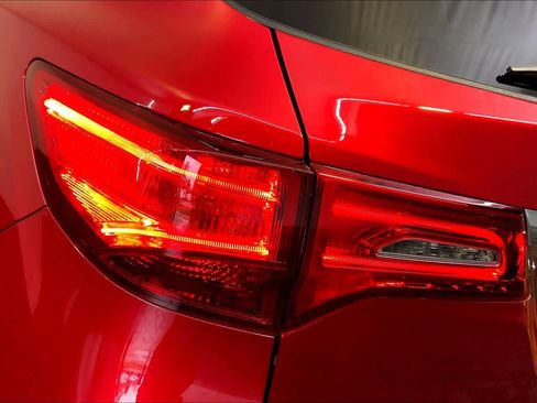 Used 2020 Acura MDX SH-AWD image 30