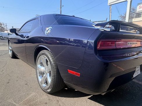 Used 2012 Dodge Challenger R/T Plus image 6