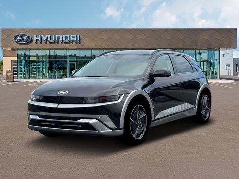 New 2025 Hyundai Ioniq 5 Limited image 1