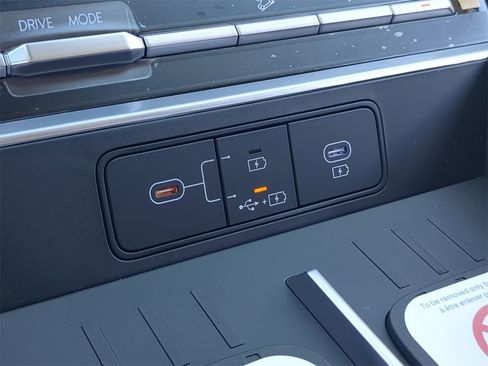 New 2026 Hyundai Santa Fe SE image 27