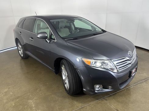 Used 2009 Toyota Venza AWD image 7