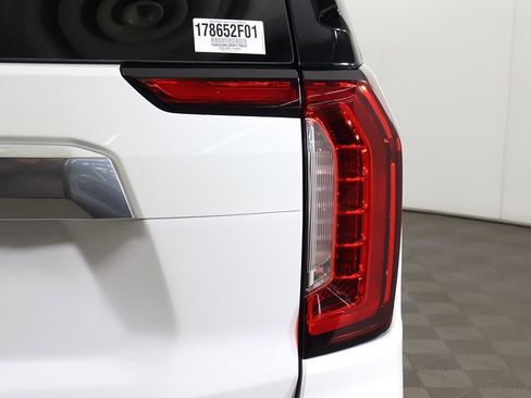 Used 2024 GMC Yukon Denali w/ Advanced Technology Package image 26