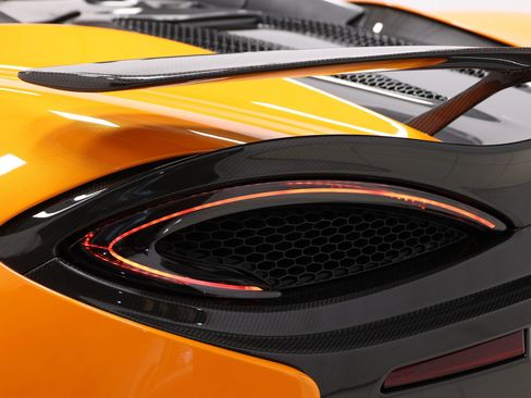 Used 2019 McLaren 570S Spider RWD image 68