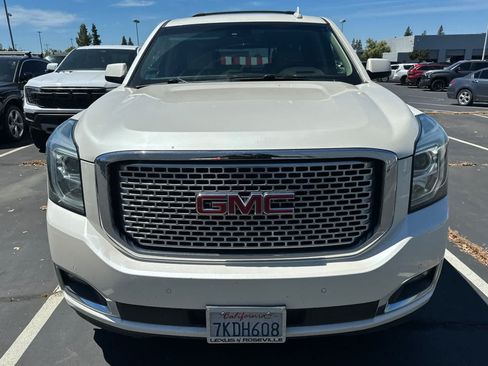 Used 2015 GMC Yukon XL Denali w/ Premium Package AWD/4WD image 6