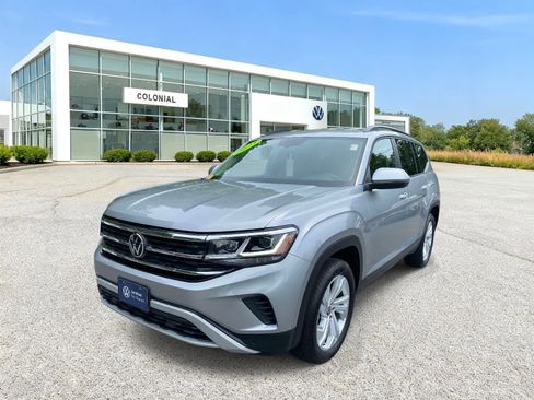 Certified 2023 Volkswagen Atlas SE AWD/4WD image 1