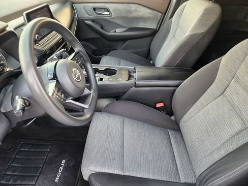 Used 2023 Nissan Rogue SV FWD image 13