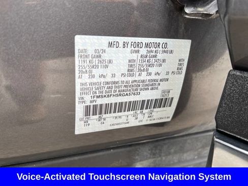 Used 2024 Ford Explorer Limited w/ Limited Technology Package AWD/4WD image 25