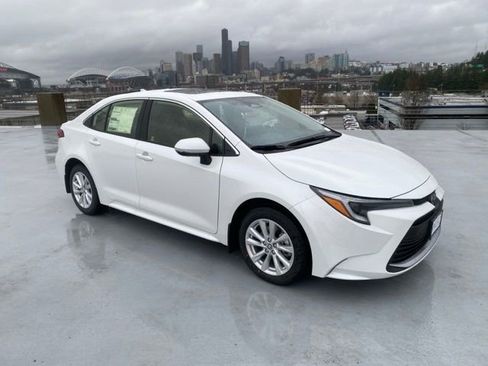 New 2026 Toyota Corolla XLE image 26