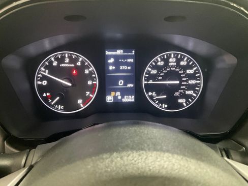 Used 2024 Subaru Outback Premium image 19