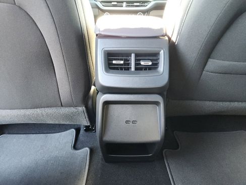 New 2026 Chevrolet Equinox EV LT image 10