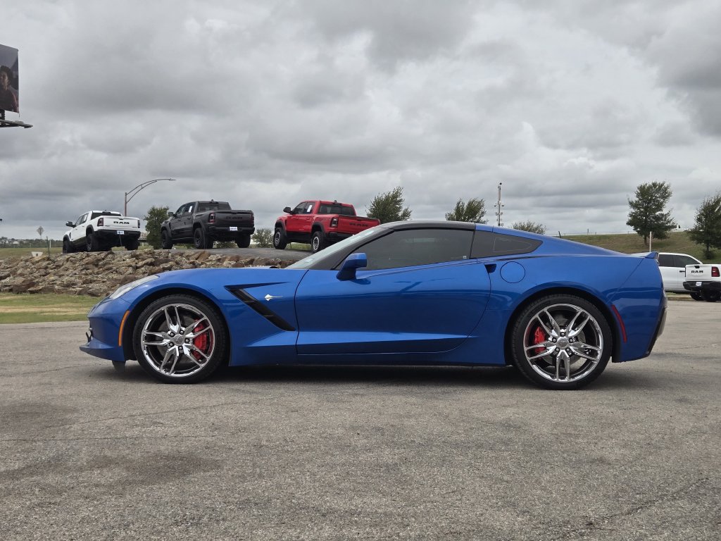 Used 2015 Chevrolet Corvette Stingray Coupe w/ 3LT Preferred Equipment Group RWD image 4