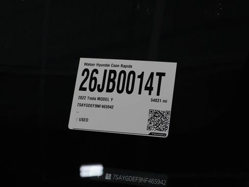 Used 2022 Tesla Model Y Performance AWD/4WD image 30