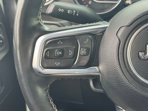 Used 2022 Jeep Wrangler Unlimited Rubicon w/ LED Lighting Group image 25