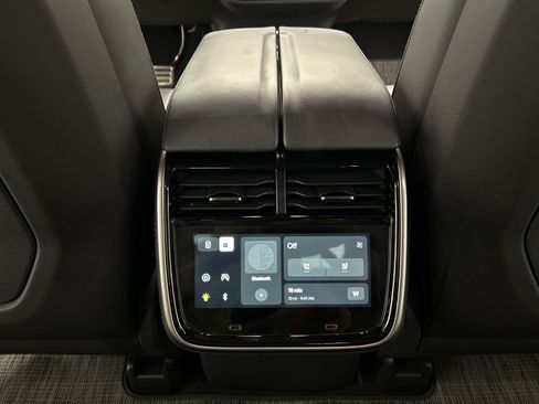 Used 2023 Rivian R1T Adventure AWD/4WD image 28