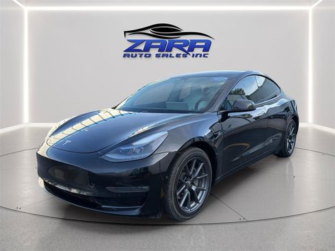 Used 2021 Tesla Model 3 Long Range AWD/4WD image 3