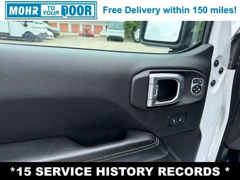 Used 2020 Jeep Wrangler Unlimited Sahara AWD/4WD image 16