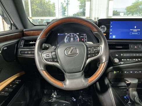 Used 2023 Lexus ES 350 Ultra Luxury FWD image 17