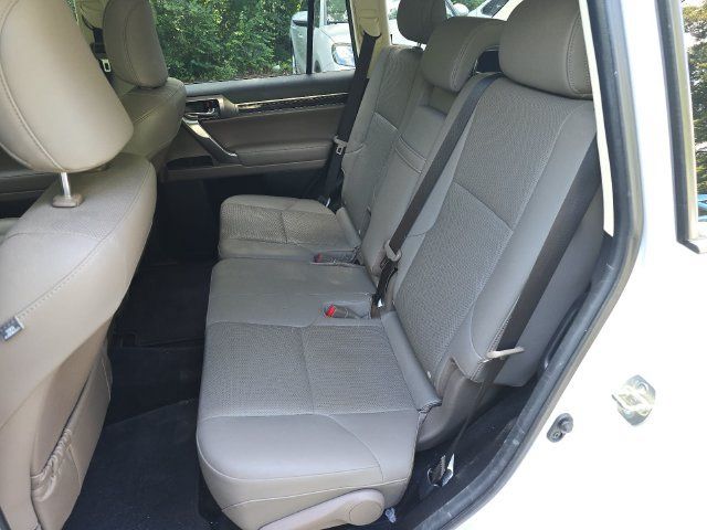 Used 2022 Lexus GX 460 Premium w/ Premium Package AWD/4WD image 26