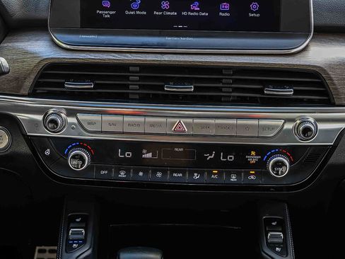 Certified 2022 Kia Telluride SX w/ Nightfall Edition Package AWD/4WD image 12