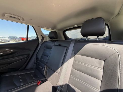 Used 2024 GMC Terrain Denali AWD/4WD image 15