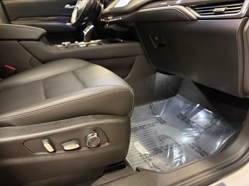 Used 2021 Cadillac XT4 Sport w/ Sun And Sound Package AWD/4WD image 21