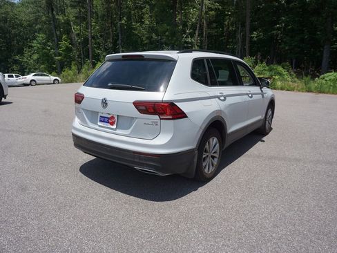 Used 2018 Volkswagen Tiguan S w/ Front Fog Lights Package FWD image 19