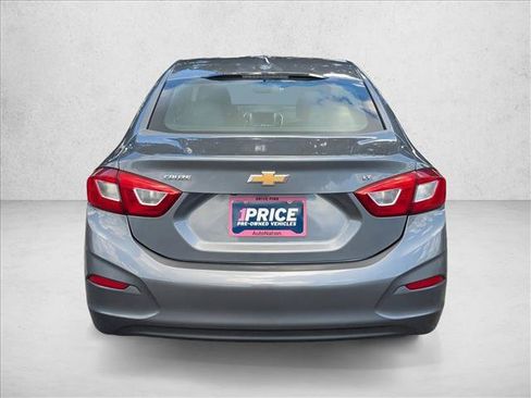 Used 2019 Chevrolet Cruze LT FWD image 7