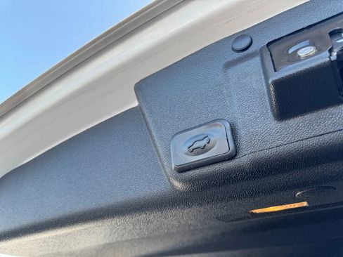 Used 2015 Buick Enclave Premium w/ Trailering Package image 26