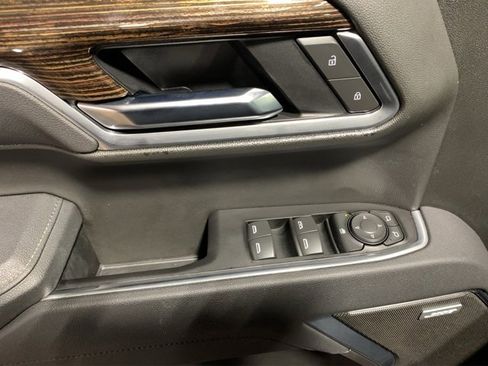 Used 2025 GMC Sierra 1500 Elevation w/ Elevation Premium Package image 21