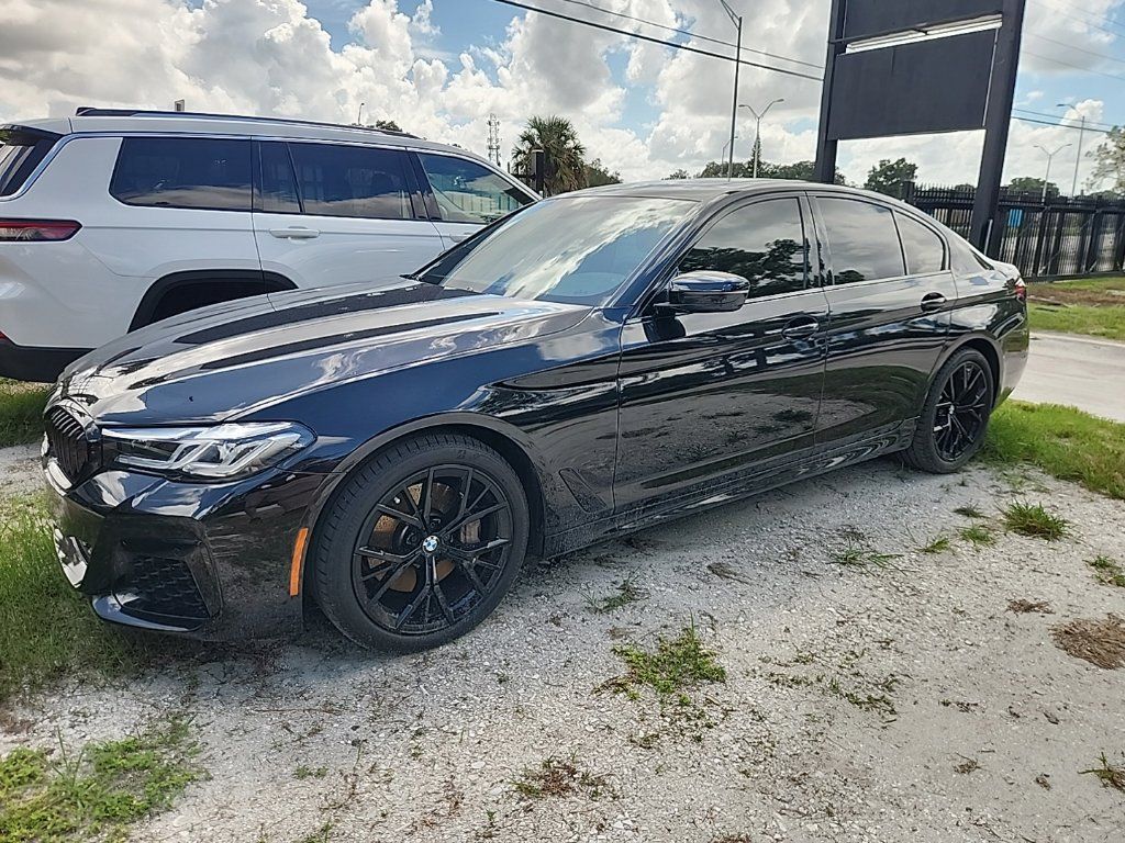 Used 2023 BMW 540i w/ M Sport Package RWD image 1