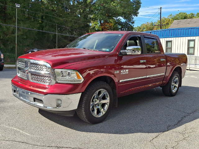 Used 2015 RAM 1500 Laramie w/ Convenience Group AWD/4WD image 4