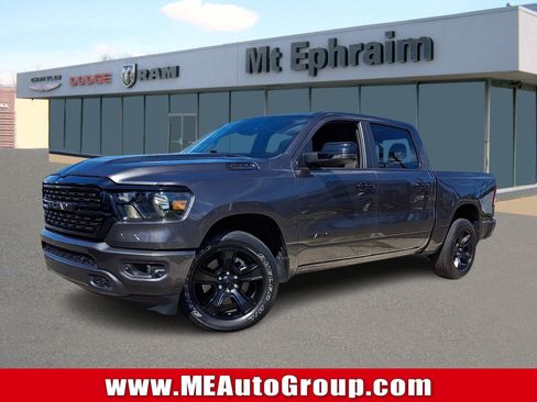 Used 2024 RAM 1500 Big Horn AWD/4WD image 1