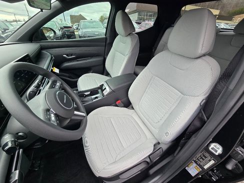 New 2025 Hyundai Santa Cruz SE image 14